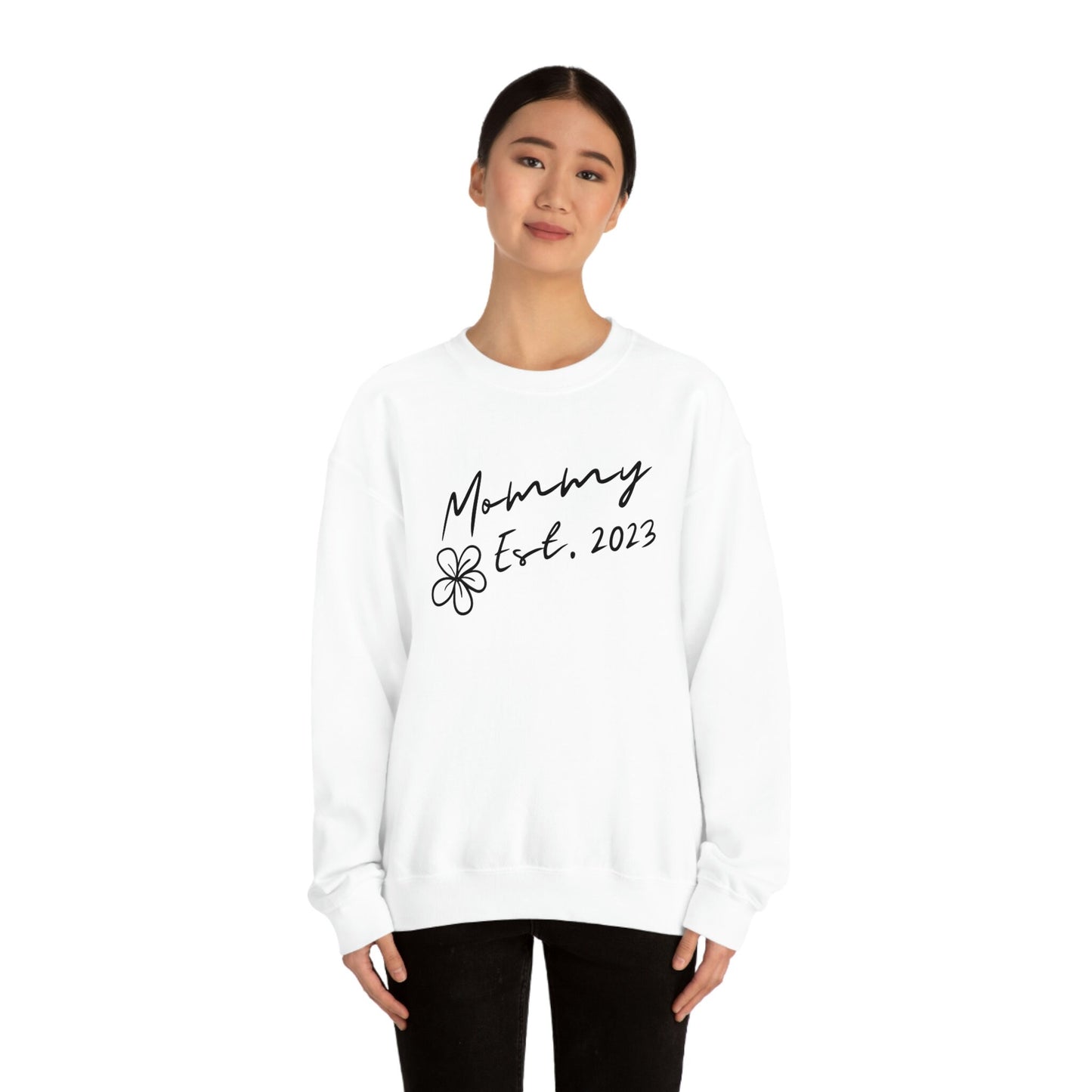 Mother's Day Sweatshirt/Personalized Year/Mommy/Spring Clothing/Baby Shower Gift/Birthday Present/Thank you/Gifts For Her