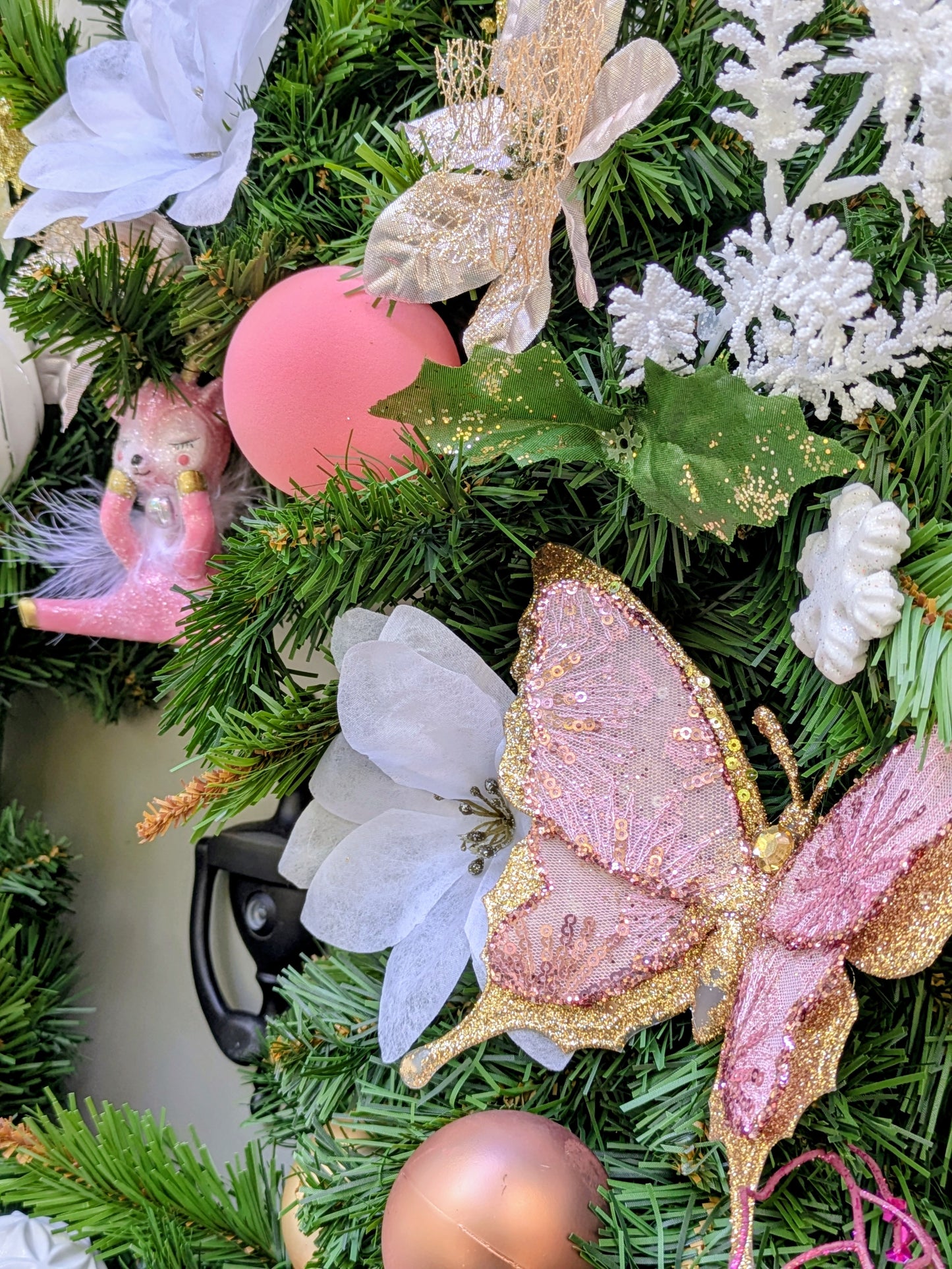 Pink, White & Gold Christmas Wreath