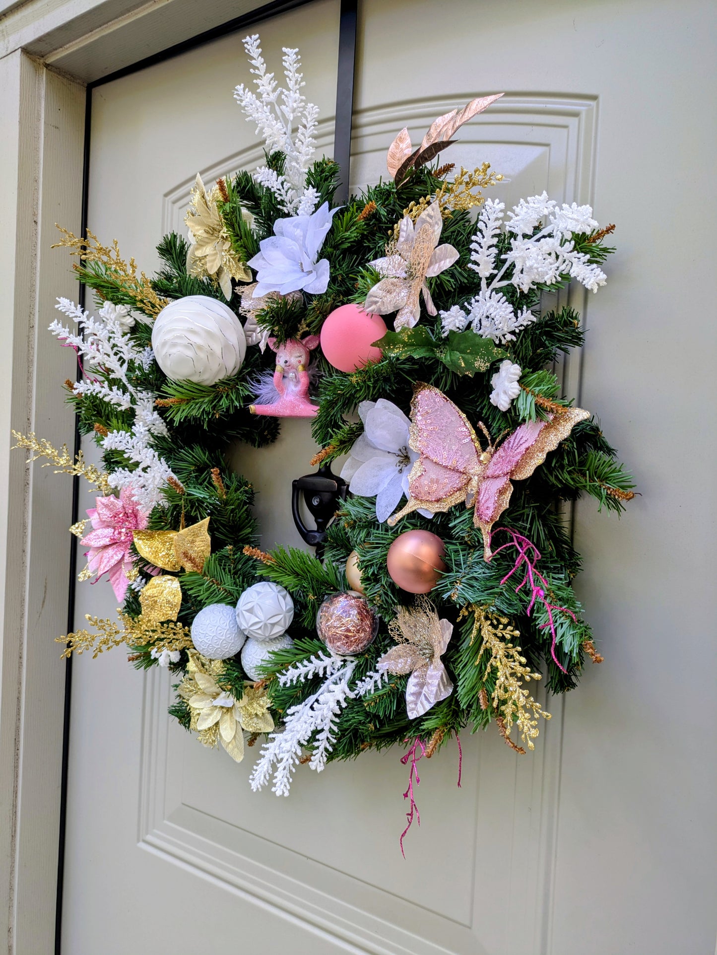 Pink, White & Gold Christmas Wreath