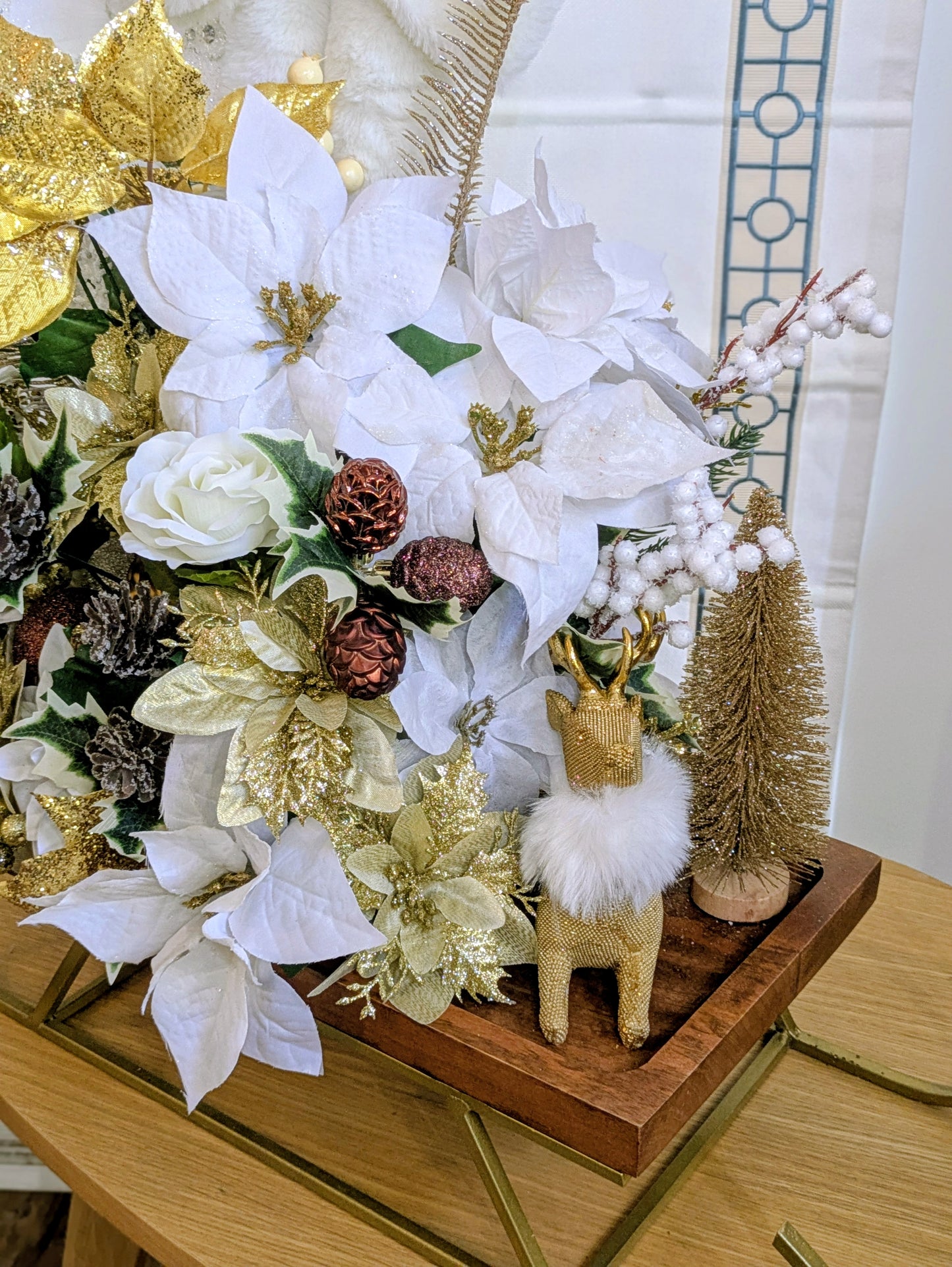 Deluxe White Christmas Sleigh Centerpiece