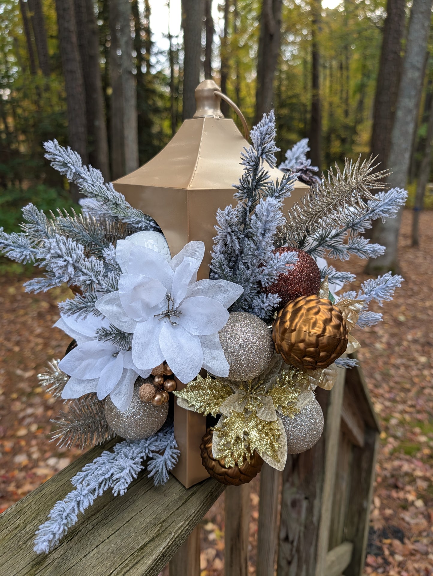 Golden Frost Lantern