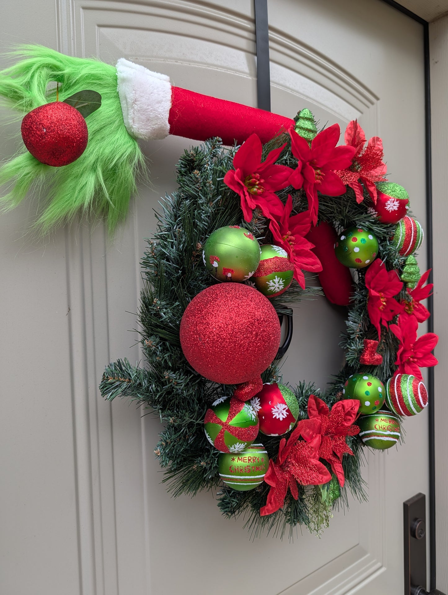 Grinch Wreath