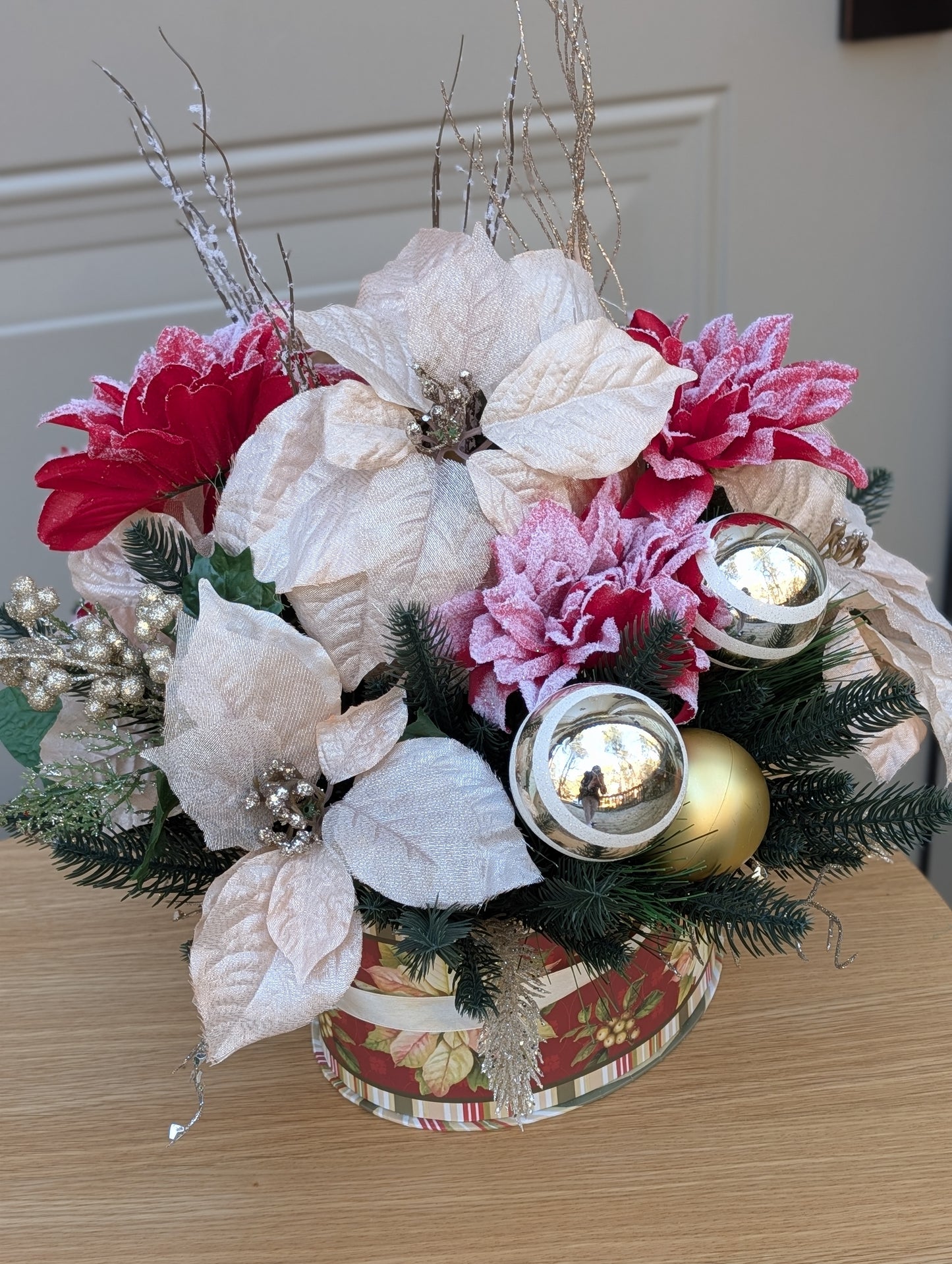 Golden Frost Centerpiece